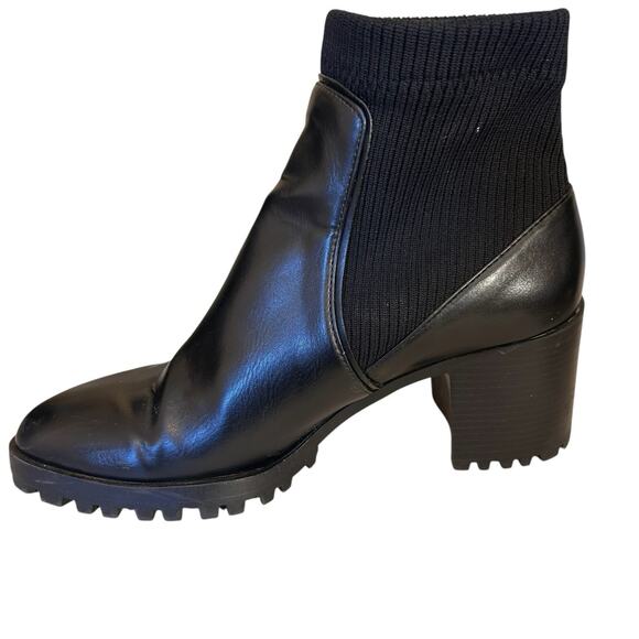 Zara Black Ankle Boots with Chunky Heel - Picture 8 of 14